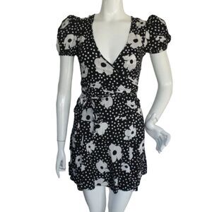 URBAN OUTFITTER Dress, S, Black, White Floral, Puff Short sleeve, Wrap Upper